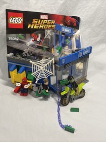 LEGO Marvel Super Heroes 76082 & 76004 Spider-Man Sets Lot As Is