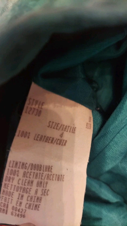 Pantalones Cortos De Colección Y2K Bagatelle Cuero Talla 4 Verde Azulado y Púrpura Alto Tiro Plisado Años 80 Retro Foto 4 de 4