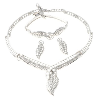 Silver Tone Silver Plated Metal Necklace Bracelet Earring Set HQX500-SIL