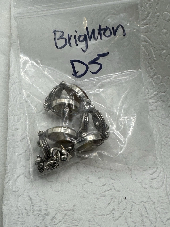 Joia pulseira de tênis elos redondos tom de tartaruga marrom tom prata Brighton  - Imagem 4 de 4