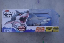 Zuru Robo Alive Great White Shark Realistic Robotic Toy