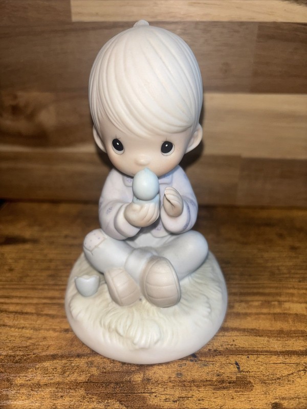 Precious Moments 1981  Boy Figurine “ I Believe In Miracles” By Jonathan & David