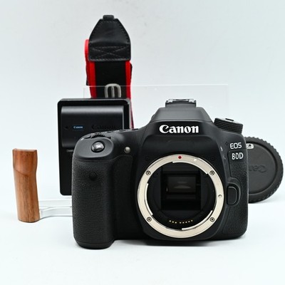 Canon EOS 80D digitale Spiegelreflexkamera nur Gehäuse (Auslösungen 3.942)...