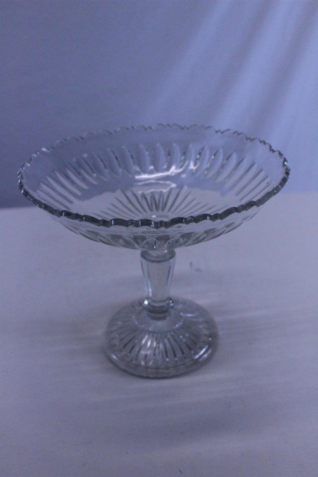 Clear Glass Pedestal Centerpiece Bowl with Scalloped Top Rim 9" diameter Vintage