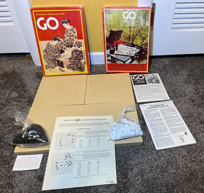 Vintage GO LEGENDARY ORIENTAL GAME OF SKILL Avalon Hill 1977 Board Game VG