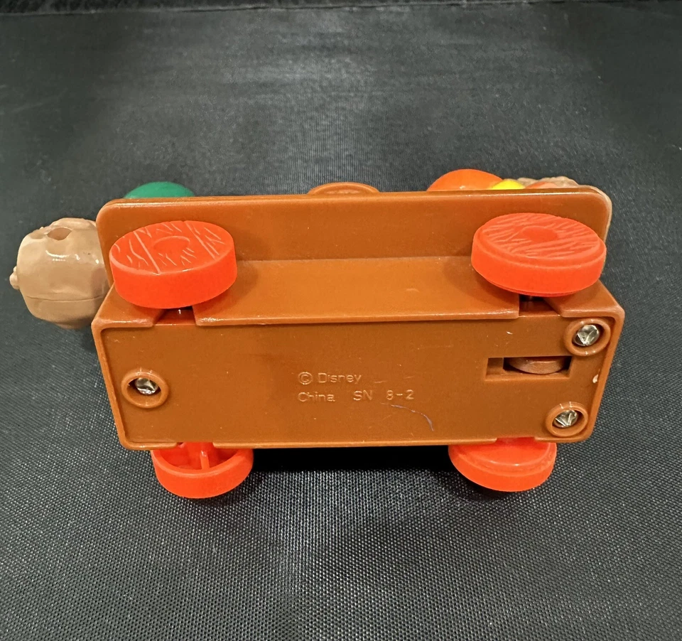 Disney Blancanieves Siete 7 Enanitos Ferrocarril Coche de Mano Happy Meal Juguete Años 90 Push Pull Foto 3 de 4