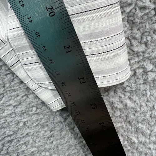 Liz Claiborne Mens Shirt 16 32/33 Gray White 100% Cotton Striped Button Front - Picture 8 of 8