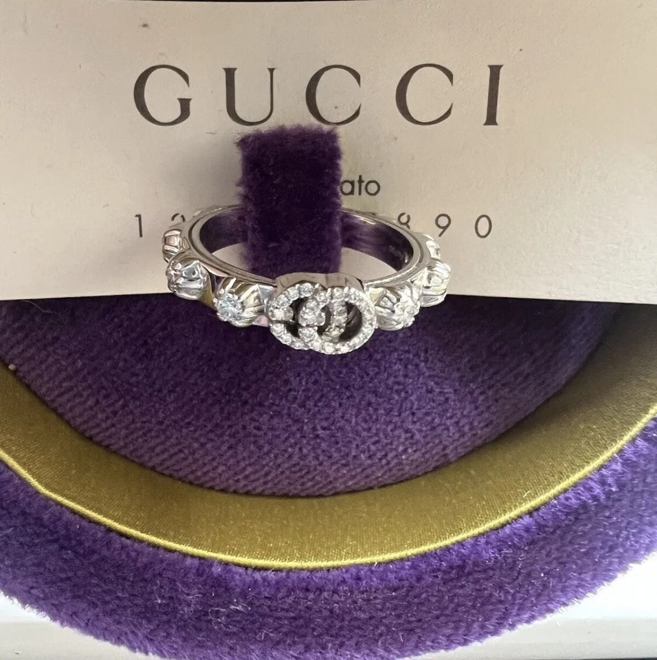 Novo na caixa Gucci ouro branco 18 quilates e anel de diamante 0,35 quilate com recibo. - Imagem 2 de 4