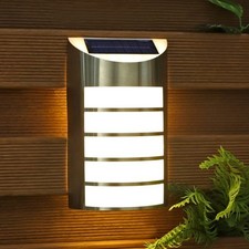 Firefly Stainless Steel Wall Solar Light – Outdoor Dusk-to-Dawn Warm White LED