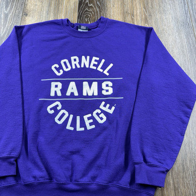 Cornell College Rams Sweatshirt Mens M Purple Team Student Crewneck Sweater Y2K