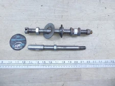 1969 Yamaha R3 Grand Prix 350 Y11718) front and rear wheel axle bolts set 