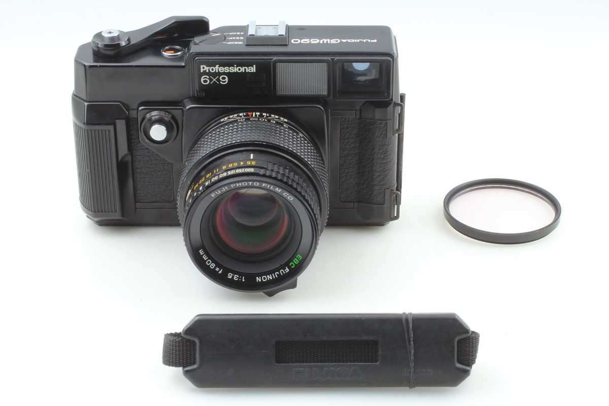 フィルムカメラ FUJIFILM GW690 Professional 90mm F3.5 FUJICA GW690 PROFESSIONAL 6x9 EBC FUJINON 90mm f3.5 フジカ