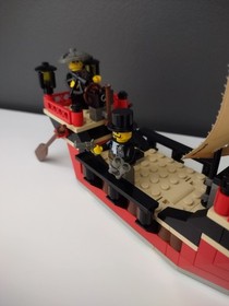 LEGO Adventurers Emperors Ship (7416) - Complete with Minifigures