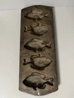 Vintage Lodge USA 5PP2 Heavy Cast Iron Fish Perch Cornbread Mold Pan