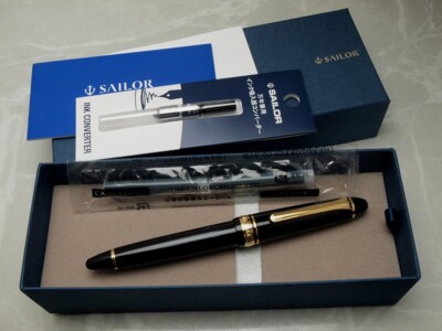 Sailor Profit Standard Black 14K Medium Fine nib with converter 11