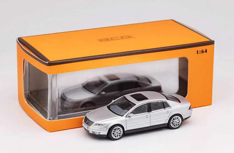 新品同様美品　VW Phaeton ミニカー 限定2,016台 新品同様美品 VW Phaeton ミニカー 限定2,016台 Yahoo