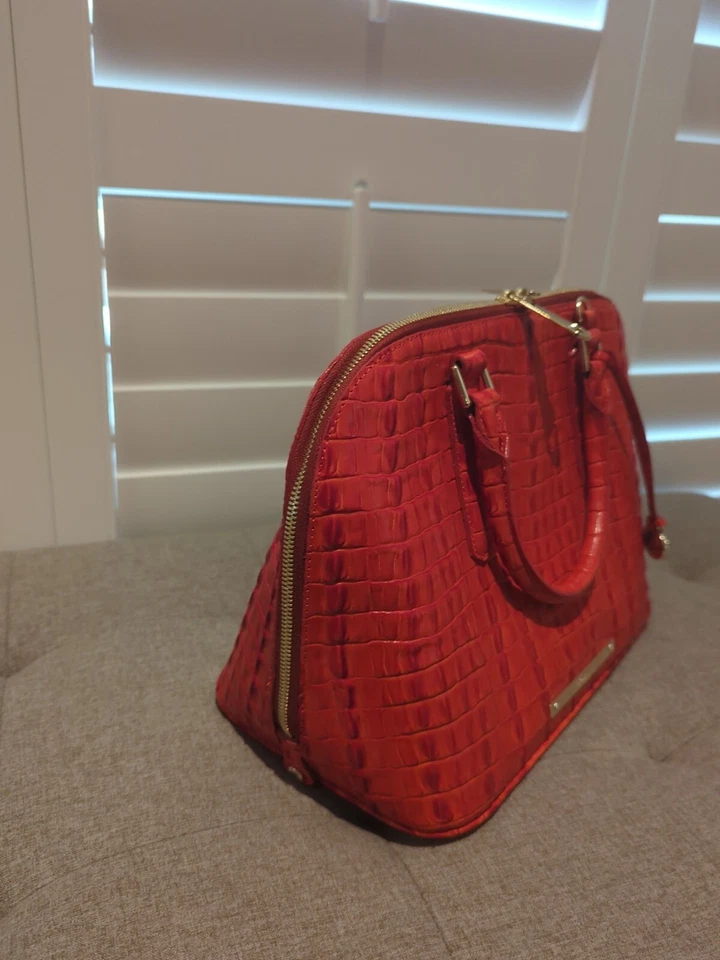 BOLSA DE MÃO BRAHMIN VIVIAN COURO VERMELHO CEREJA ESCURO - NOVA SEM ETIQUETAS - REDUZIDA PARA VENDA - Imagem 2 de 2