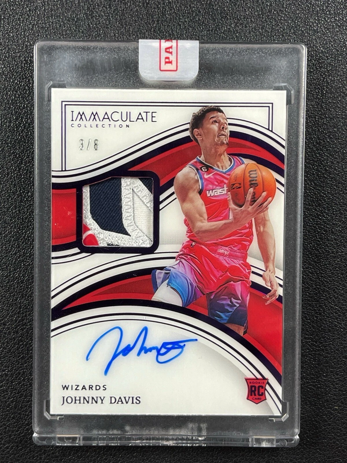 JOHNNY DAVIS 2022-23 PANINI IMMACULATE #117 PINK FOTL ROOKIE PATCH AUTO RPA 3/8