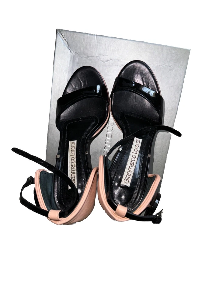Gianmarco Lorenzi Leather / Patent Combo Platform Sandals 38.5 Foto 3 de 4