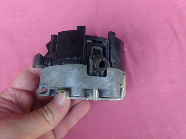 Ford Ford 1978-82, interruptor de señal de giro de columna Mercury, ¡nuevo en stock! Mustang D8BZ-13341-A Foto 3 de 4