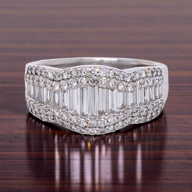ESTATE 14K WHITE GOLD NATURAL BAGUETTE DIAMOND BAND RING SIZE 9 #8100
