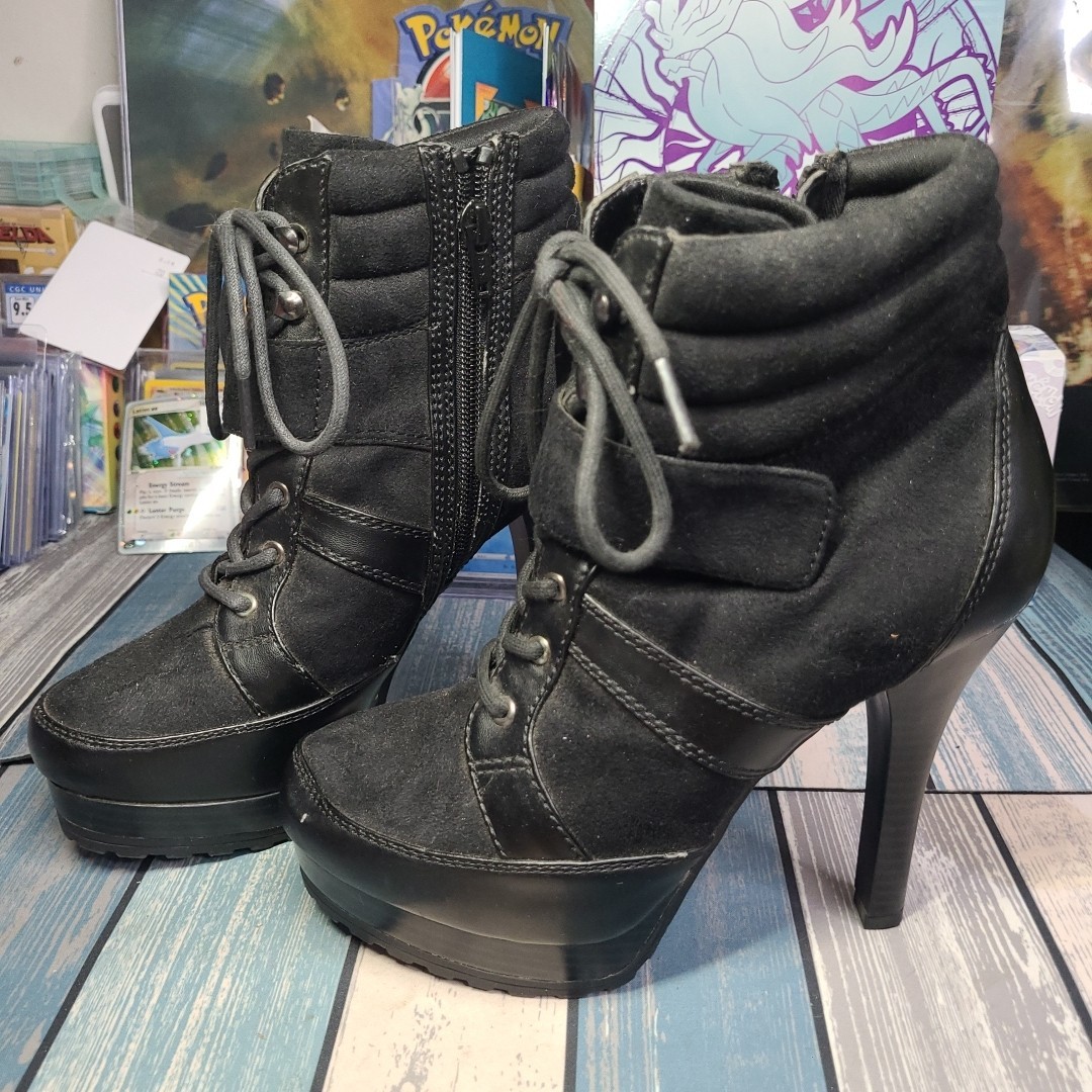 Jennifer Lopez JLO Tiempo Black Lace Up Stiletto Heel Sexy Combat Boots  Wmns