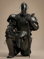 Dunkle Barbuta-Ritterrüstung komplettes Set 18-Gauge-Stahl Mittelalterliches