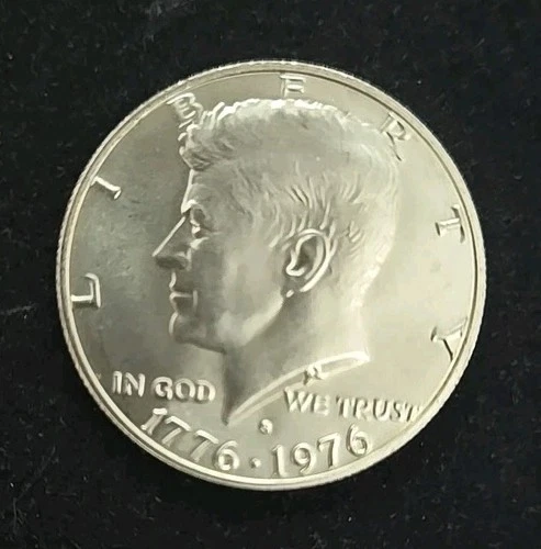 1976 s Kennedy Half Dollar~BU~ Almost MS~40% Silver ~ Bicentennial Coin