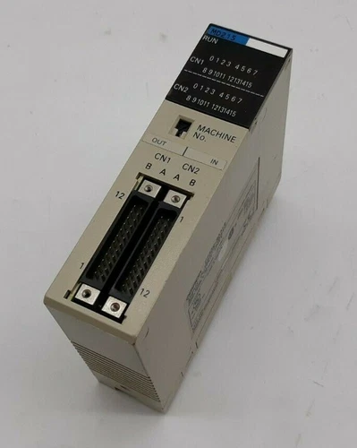 Omron C200H-MD215 Output/Input Unit