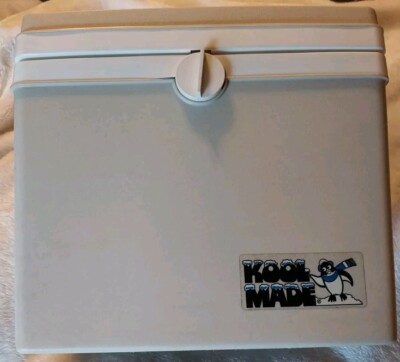 Igloo Kool Made 8 Quart Portable Thermo Electric Cooler & Warmer LN