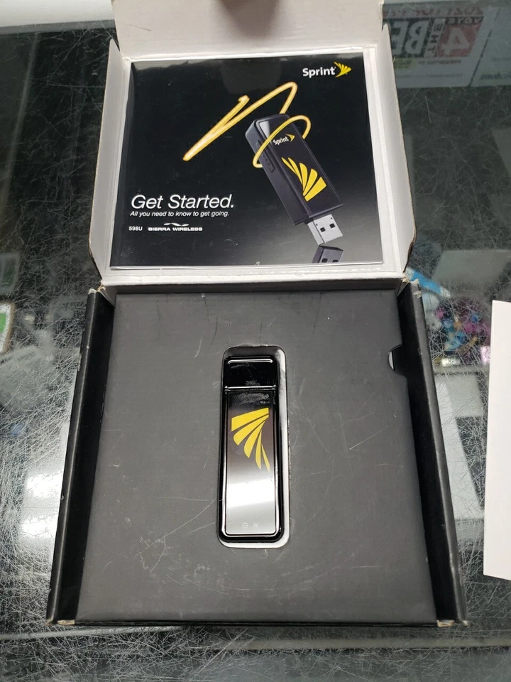 Sprint Sierra Wireless USB 598U Mobile Broadband Modem with software free ship - Image 3 of 4