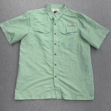Habit Shirt Mens Medium Green Checkered Fishing Shirt 40+ Solar Factor Vented