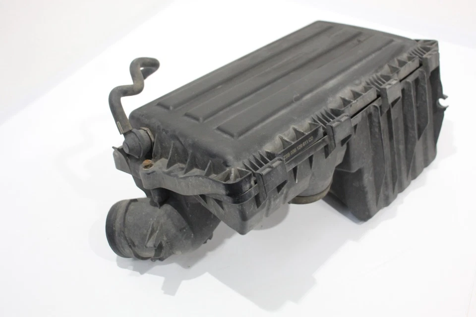 Caja de aire carcasa filtro aire VW Golf 5K Mk6 1.4 CGGA 036129611CD Foto 4 de 4