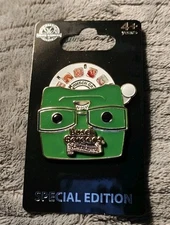 New! Busch Gardens Williamsburg 50th Anniversary Special Edition Viewfinder Pin