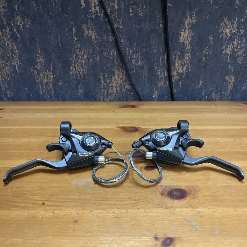 Shimano EF51 Right & Left 3 x 8 Speed Shifter/Brake Lever Set for V-Brakes
