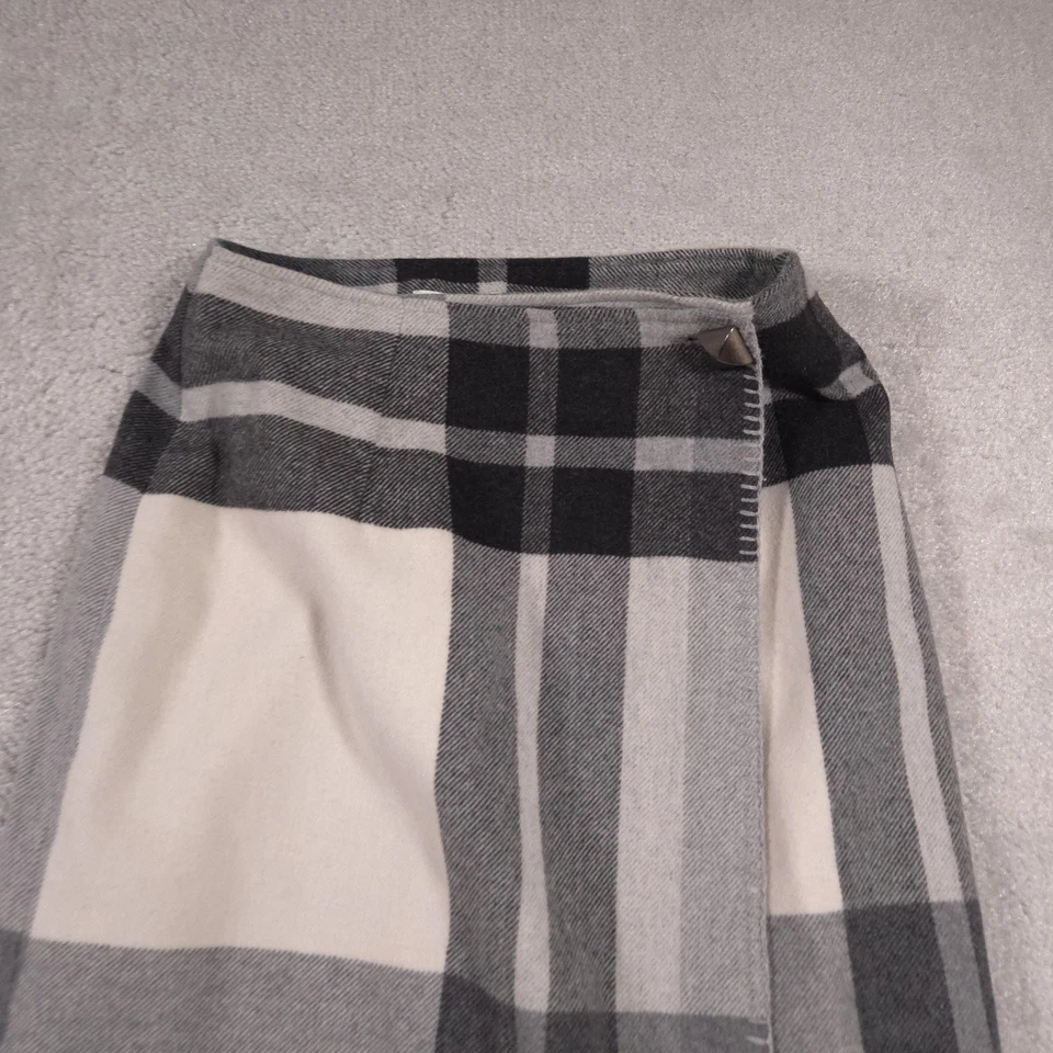 Falda The Limited para mujer pequeña gris negra envolvente a cuadros midi acrílico mezcla de lana Foto 3 de 4
