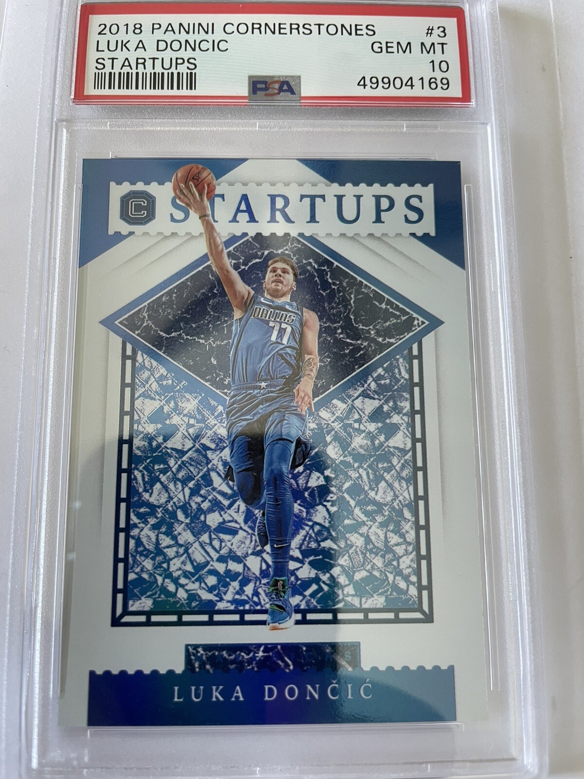 Luka Doncic 2018-19 Panini Cornerstones PSA 10 Startups RC SP Rookie Mavericks