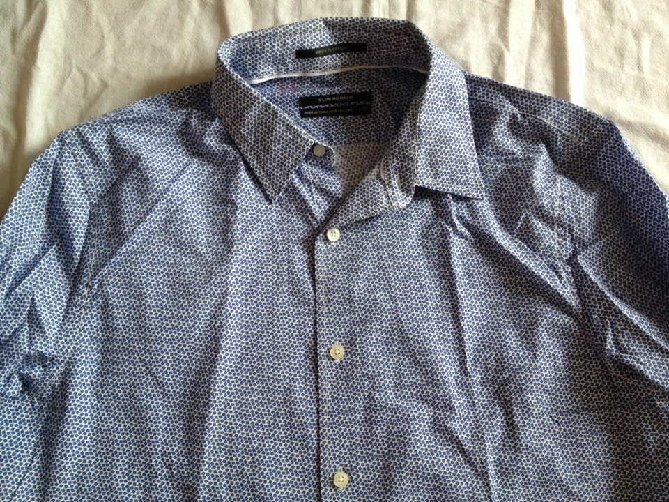 CLUB MONACO MEN'S DRESS SHIRT LONG SLEEVE 100's PLY COTTON LARGE BLUE - Image 2 of 4
