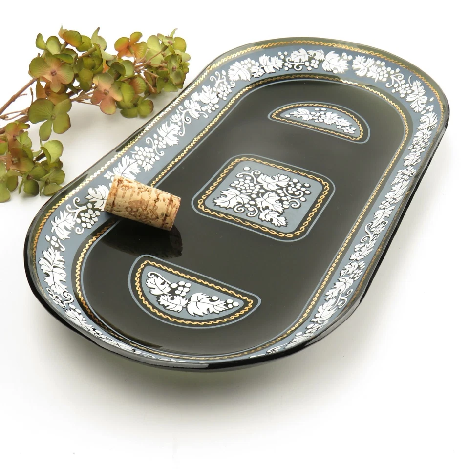 Bandeja para servir vintage De Grape Vine plato vidrio ahumado borde dorado y azul plato principal Foto 4 de 4