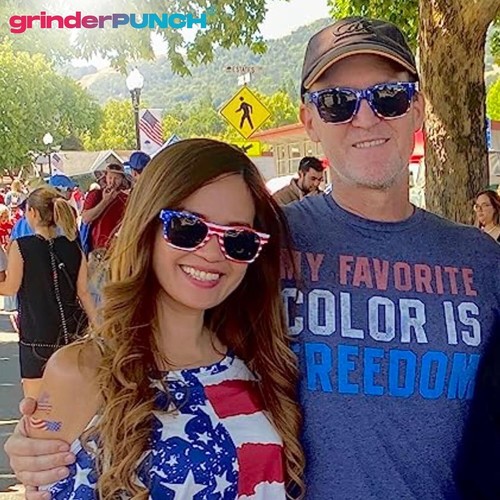 American Flag Print Sunglasses 2-Pack - UV 400 Protection for Patriotic Style - Picture 5 of 11