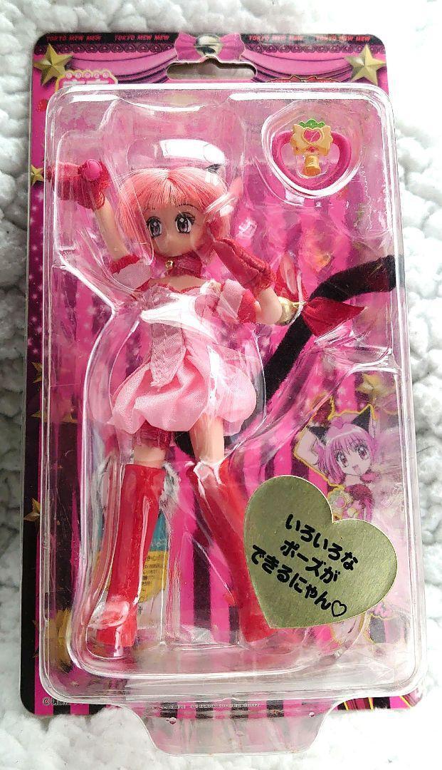 Tokyo Mew Mew Elegant Collection Ichigo Momomiya Figure TAKARA