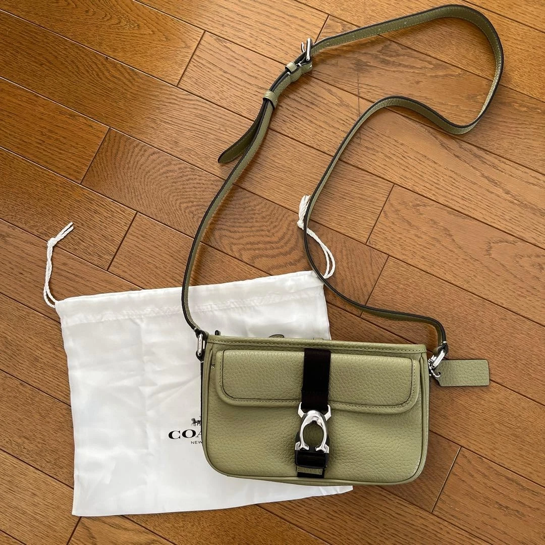Coach ショルダーバッグ グリーンバッグ & ハンドバッグ 女性用 | eBay