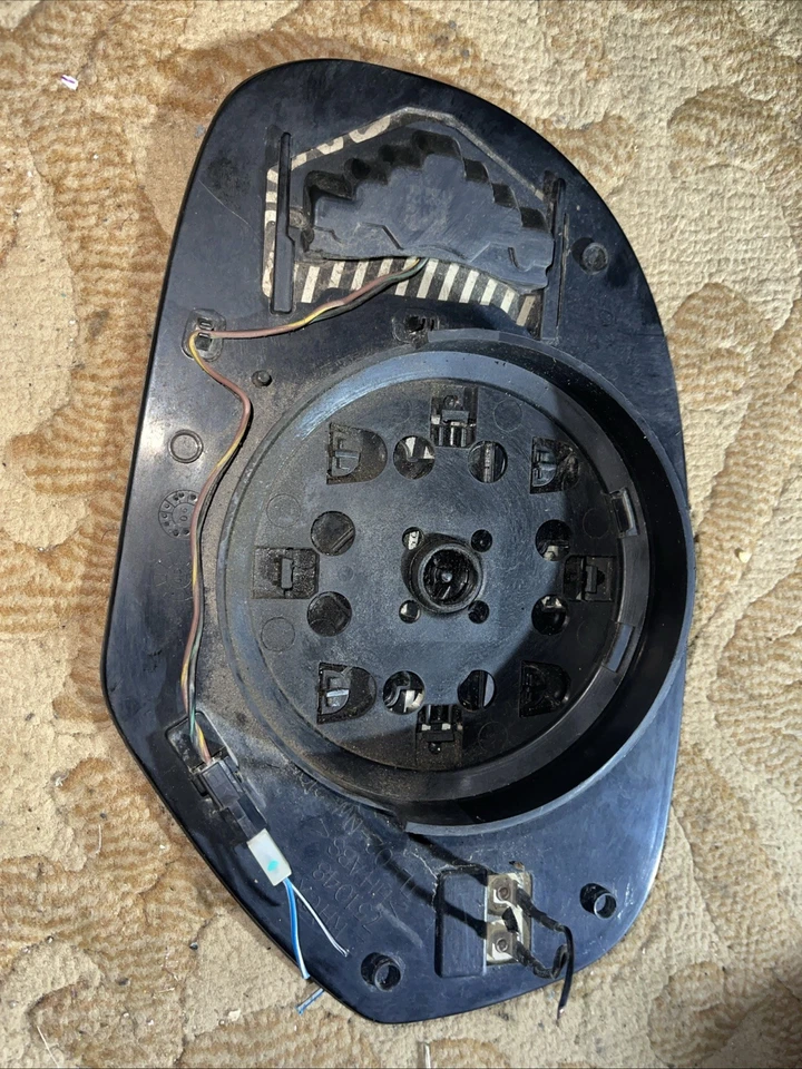 Espejo retrovisor intermitente lateral del pasajero para camioneta Chevrolet Silverado 2014 OEM térmico Foto 4 de 4