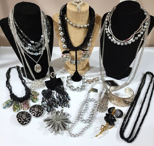 Vtg Monet Trifari Goldette Marvella Locket Flower Necklace Earring Brooch Lot