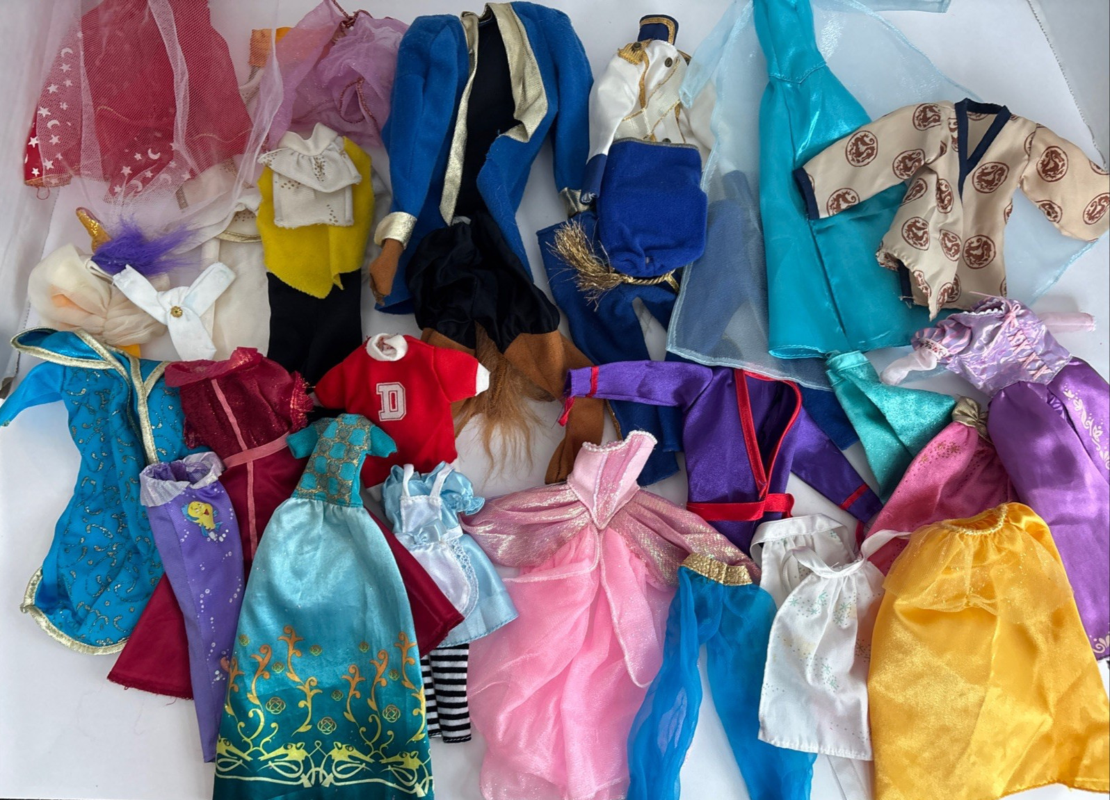Beauty & Beast Little Mermaid Rapunzel Mulan Aladdin
