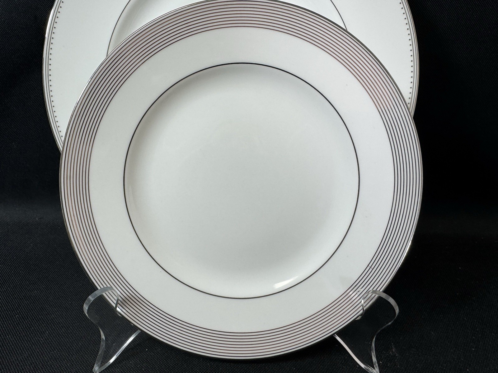 Wedgewood VERA WANG GROSGRAIN~Bone China~(1)~5 piece place setting~England~Mint