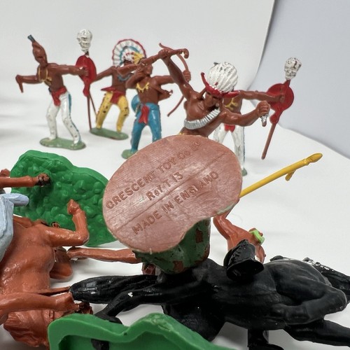 Lot Of 64 Lone Star Harvey Series Soldiers Figures Cowboys Crescent Indians Army - Picture 10 of 16