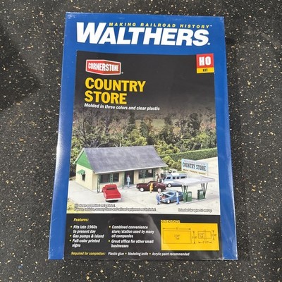 Walthers Cornerstone HO Scale Building/Structure Kit Country Store/Gas Station