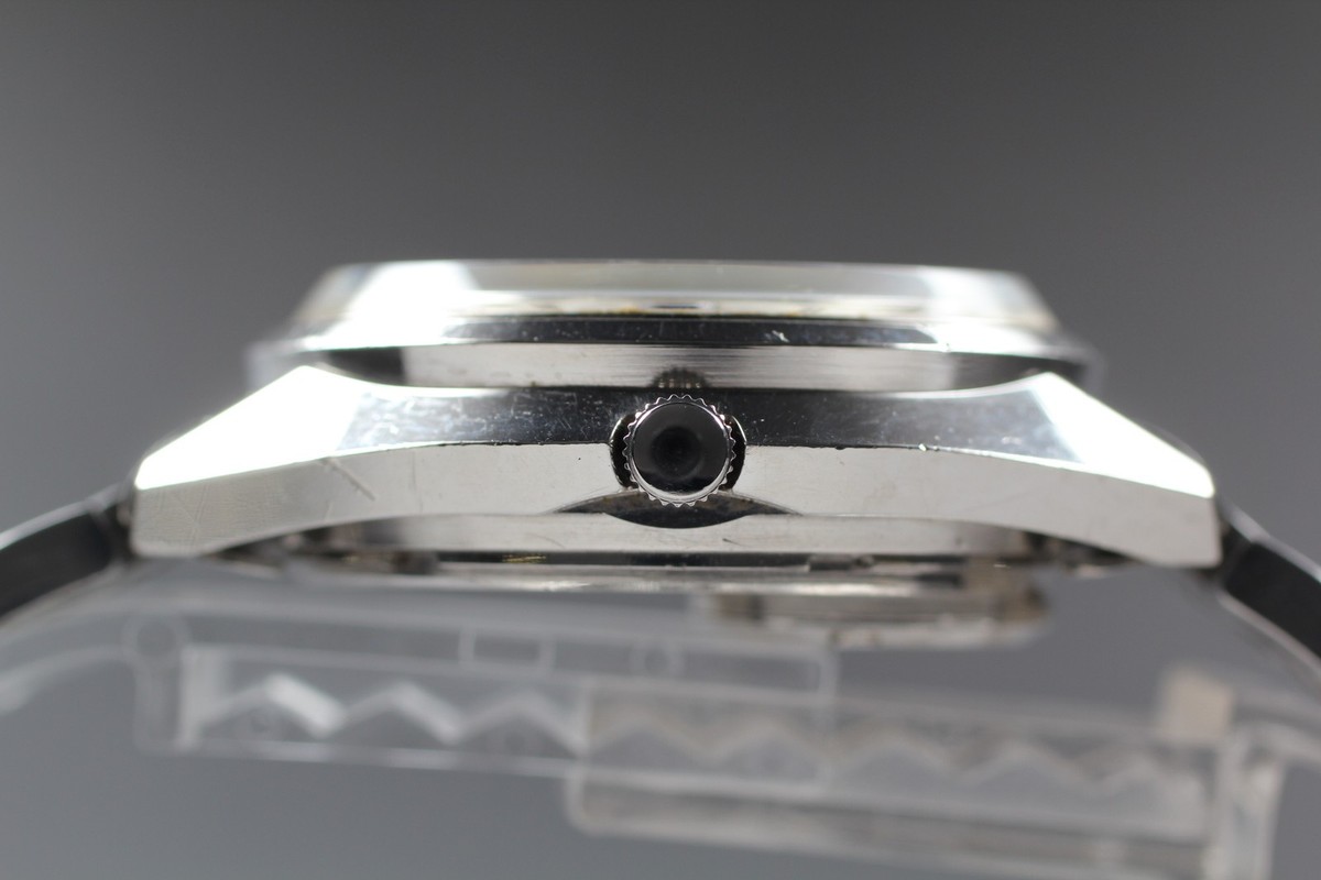 Vintage 1973 Exc+5 Seiko Quartz QR 3863-7001 Day/Date Qz Mens