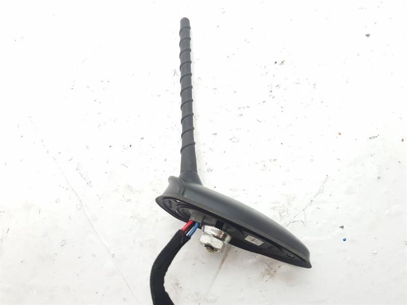 Genuine Hyundai I10 2017 Antenna Aerial Base - 96210B9200 for sale 